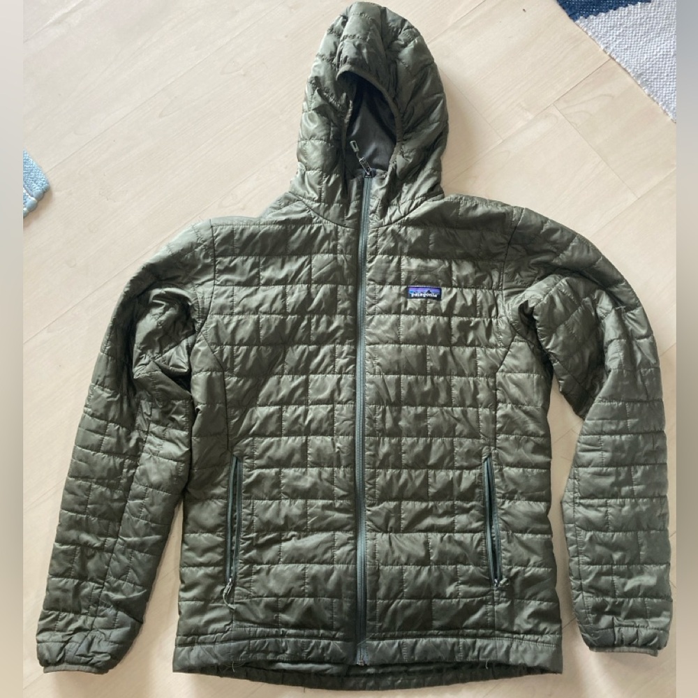 Men’s Patagonia NanoPuff Hooded